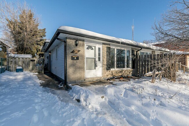 Photo - 36 Charlbrook Ave Unit 2