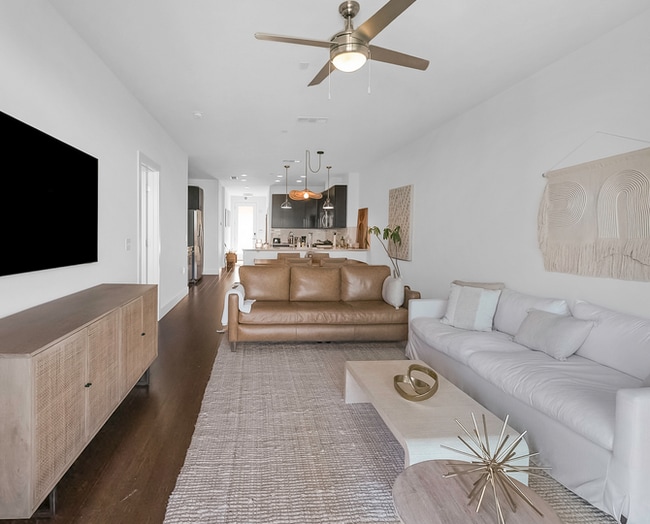 Photo - 2800 Treble-5ID70.14 Unit 5ID70.14