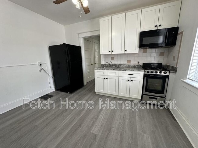 Photo - 431 Fremont St