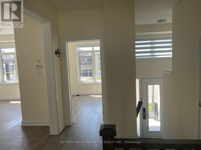 Photo - 47 Bearberry Rd