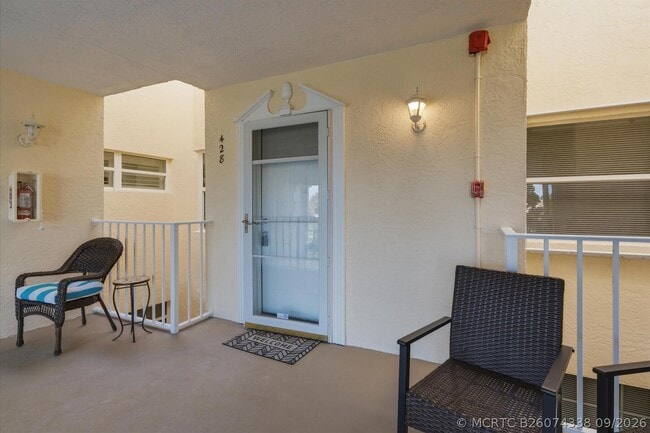 Photo - 428 Grove Isle Cir Unit 9