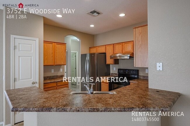 Photo - 3752 E Woodside Way