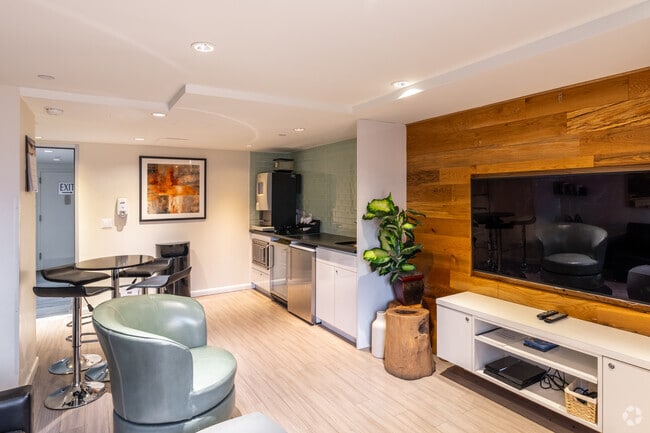 Resident lounge