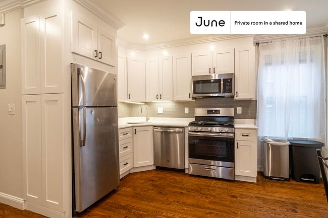 Photo - Room in Shared 4 bed/1.5 bath home Unidad D