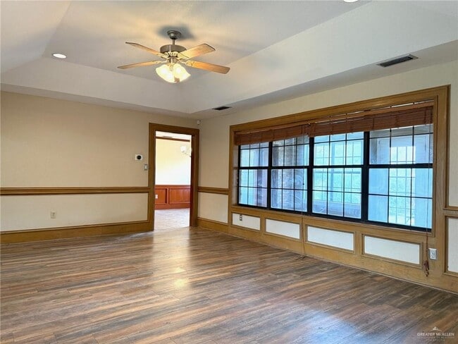 Photo - 18 N 29th St