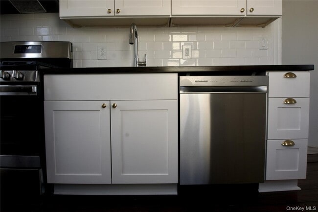 Photo - 55 Vernon Ave