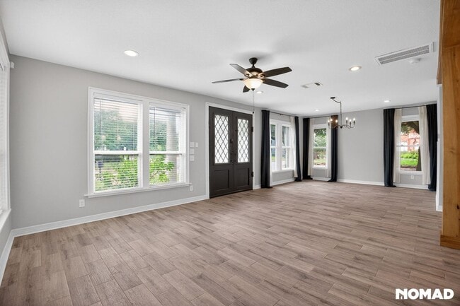 Photo - 2403 Arbor St