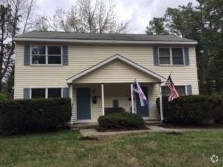 Building Photo - 313 Aviation Rd Unit Duplex Rental
