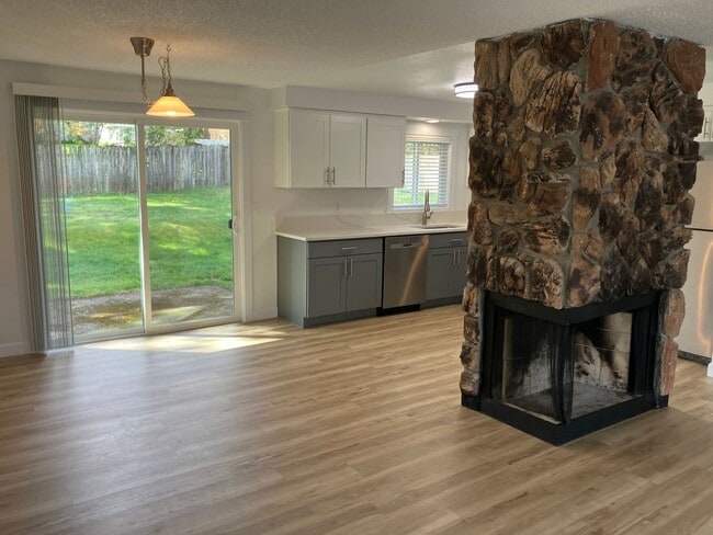Photo - Remodeled Three Bedroom Home in South Salem
