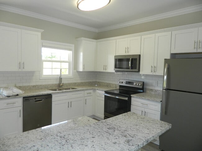 Photo - 3057 Sunny Creek Way