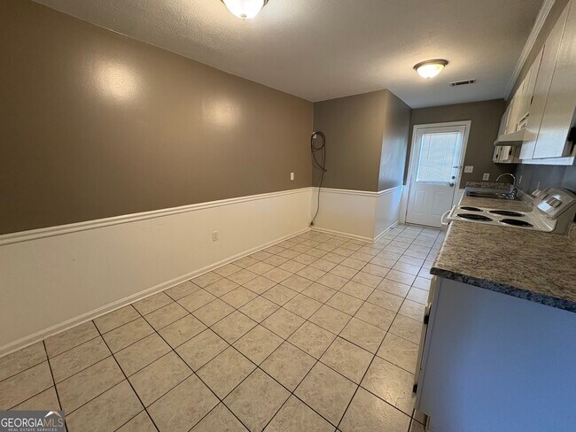 Photo - 1701 Claxton Dairy Rd