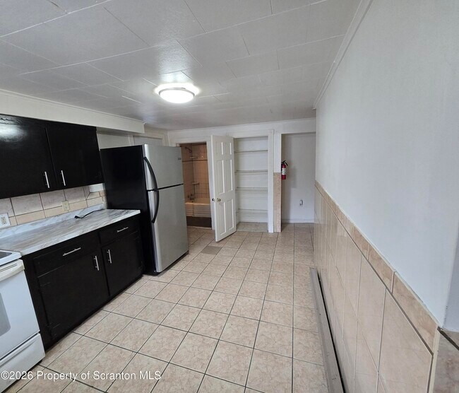 Photo - 1136 Luzerne St