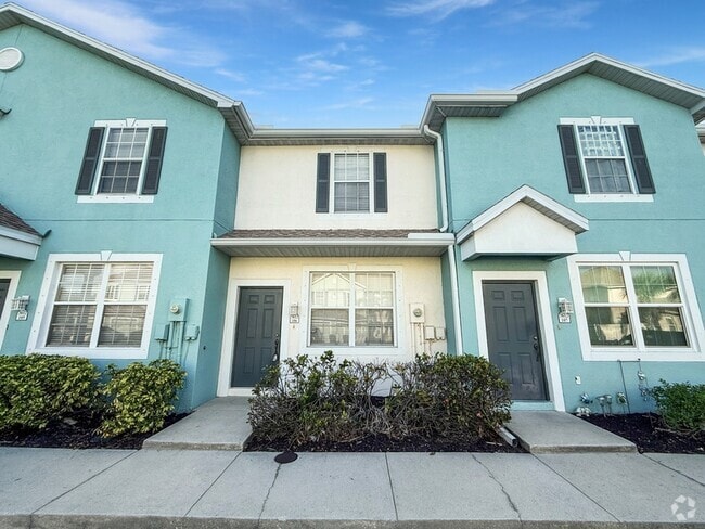 Building Photo - 3612 Pine Oak Cir Unit 106 Rental