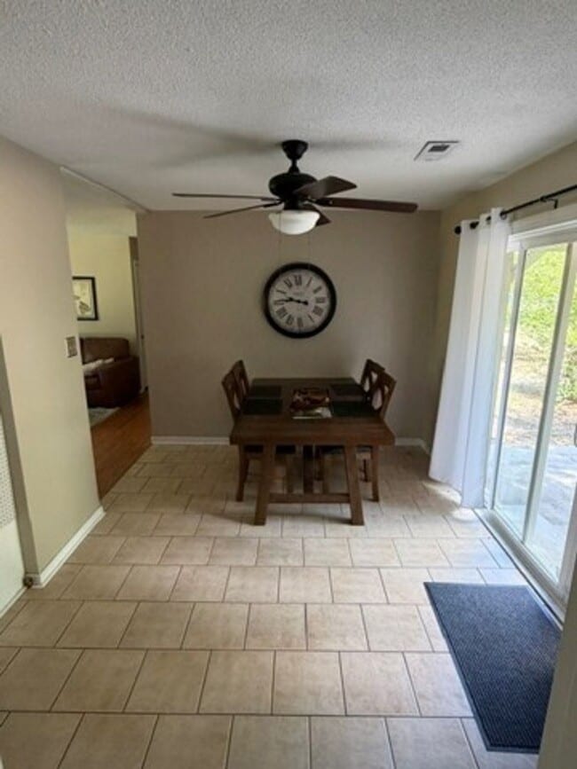 Photo - 428 Long Leaf Acres Dr