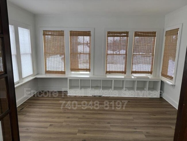 Photo - 765 N 21st St