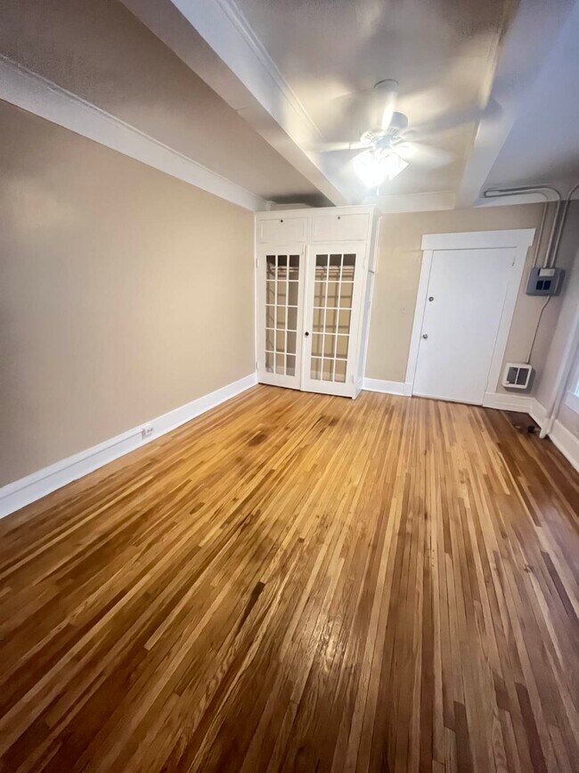 Photo - Westminster Apartments