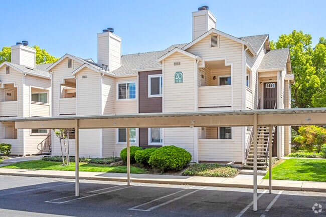 Crown Ridge Apartments