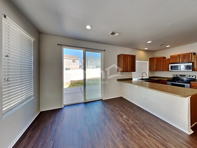 Photo - 5561 N Lisbon St