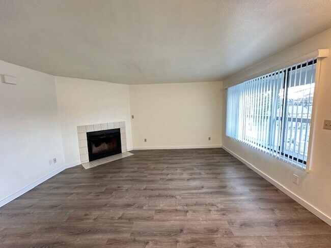 3430 Wetmore Ave Unit B