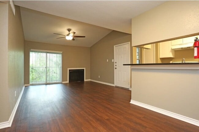 Photo - 10401 Old Bammel N Houston Rd Unit 308