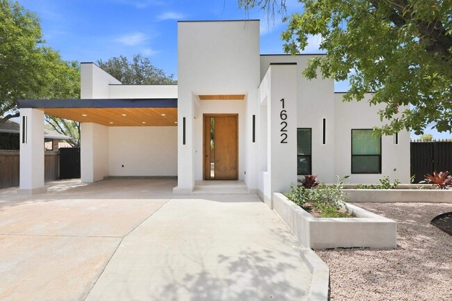 Photo - 1622 Eagle Trace Dr