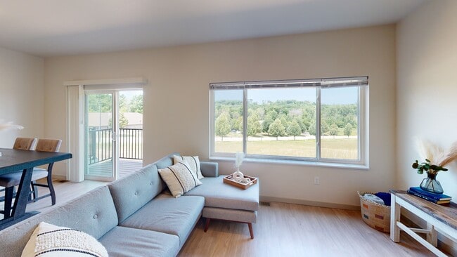 2 Bed/2.5 Bath Townhouse, Living - Alta Apartments