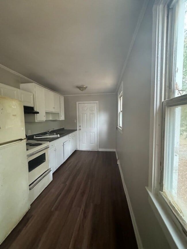 Photo - 2 bedroom, 1 bath coming available