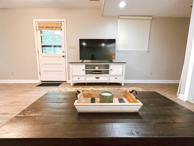 Photo - 1408 Highland Trl Apartments Unit 1