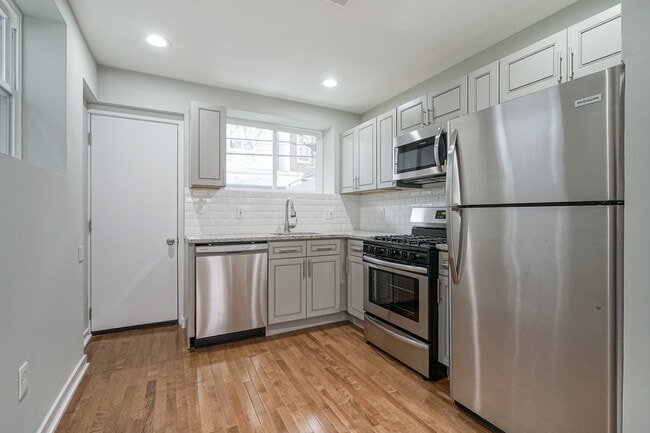 Photo - 1918 Pierce St