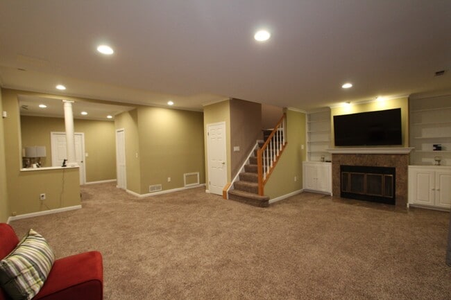 Photo - 5145 Columbia Rd Unit 5145