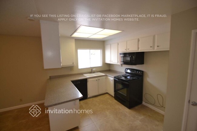Photo - 10601 Viani Way