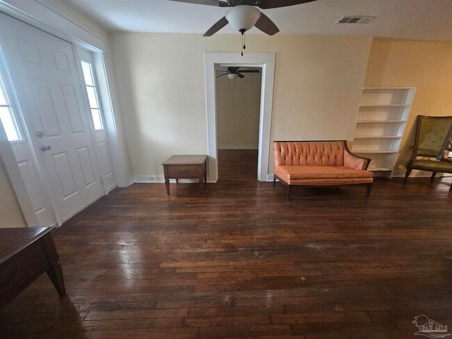 Photo - 506 E Scott St