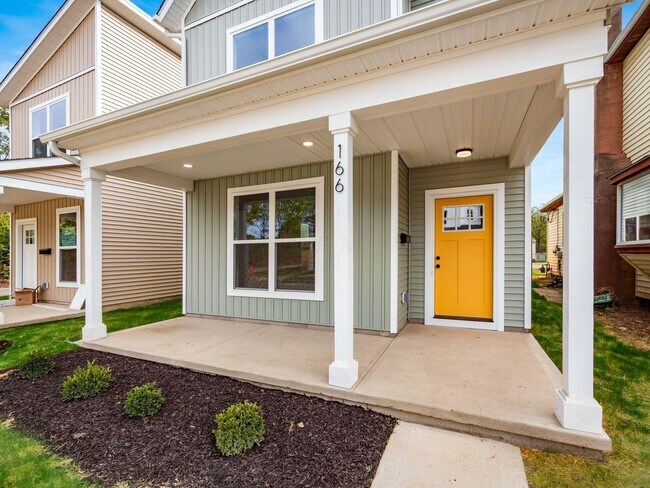 Photo - 166 Wisconsin Ave