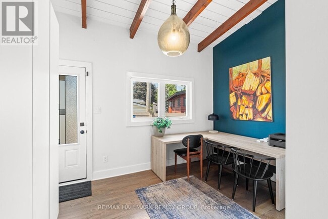 Photo - 377 Summit Ave