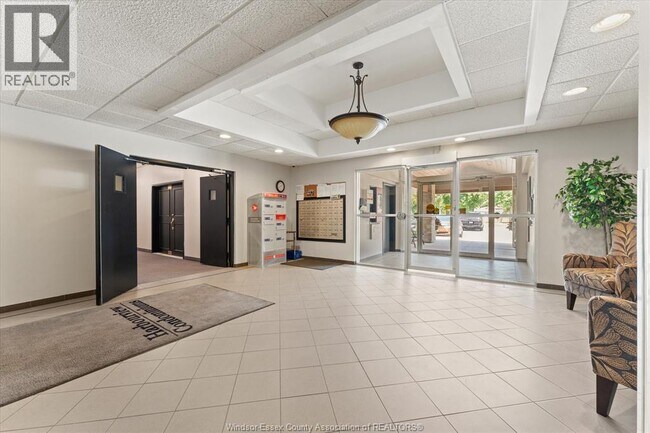 Photo - 44 Robson Rd Unit 303