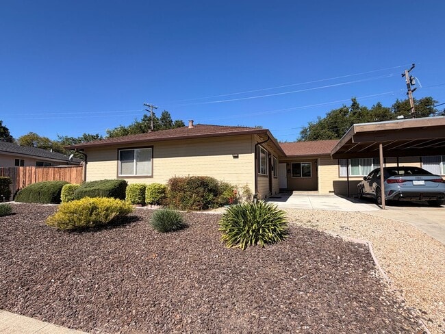 Photo - EBN T 10121 Unit B