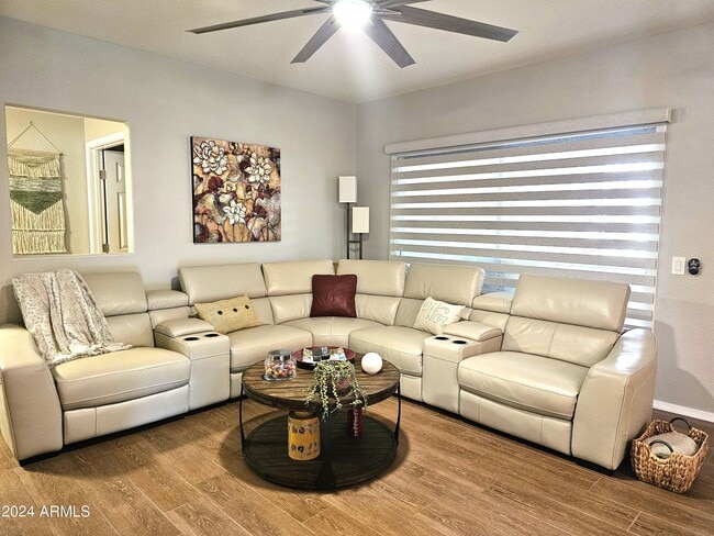 Photo - 15225 N 100th St Unit #1191