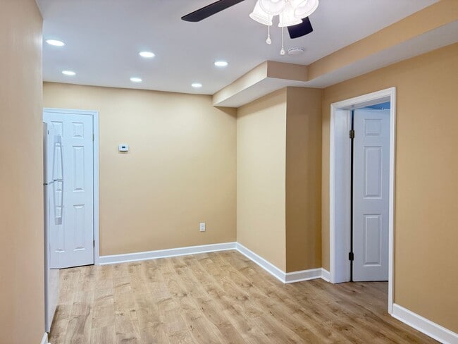 Photo - 8716 Plymouth St Unidad 2