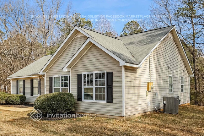 Photo - 230 Cobbler Dr