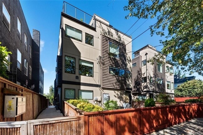 2Bd/1.75Ba Seattle Townhouse - 2Bd/1.75Ba Seattle Townhouse
