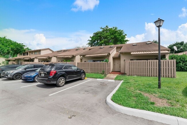 Building Photo - 8026 SW 22CT-