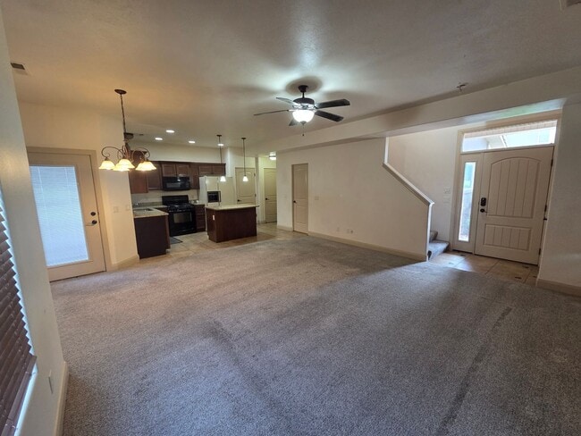 Photo - Shadow Ridge 3 Bedroom