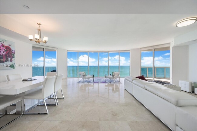 Photo - 17201 Collins Ave Condominio Unidad 3301