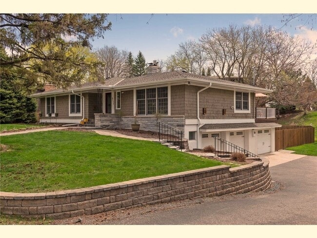 Photo - 6117 Wilryan Ave