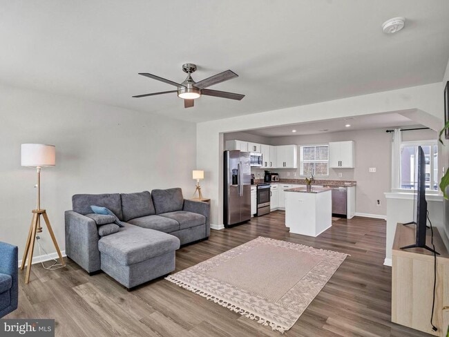 Photo - 7227 Potomac Ter