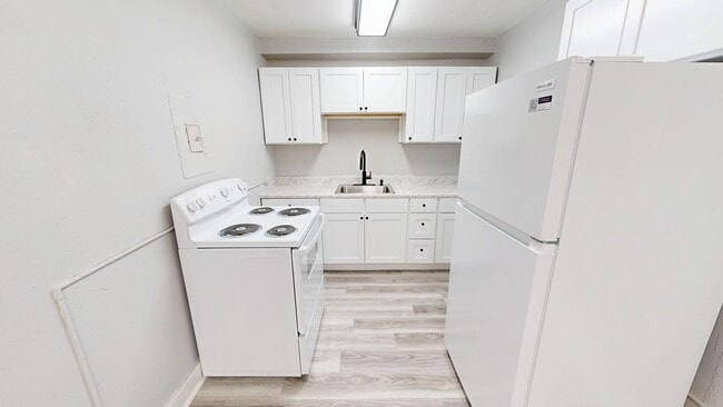 Hyde Park Apartments