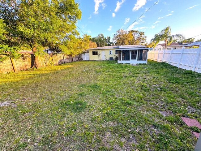 Photo - 1145 57th Ave N