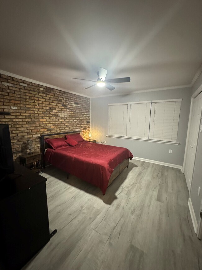 Bedroom 1 - 3162 Highway 1 S Unit 3