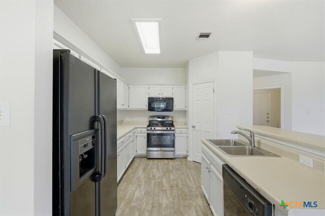 Photo - 1005 Rolling Ridge Dr