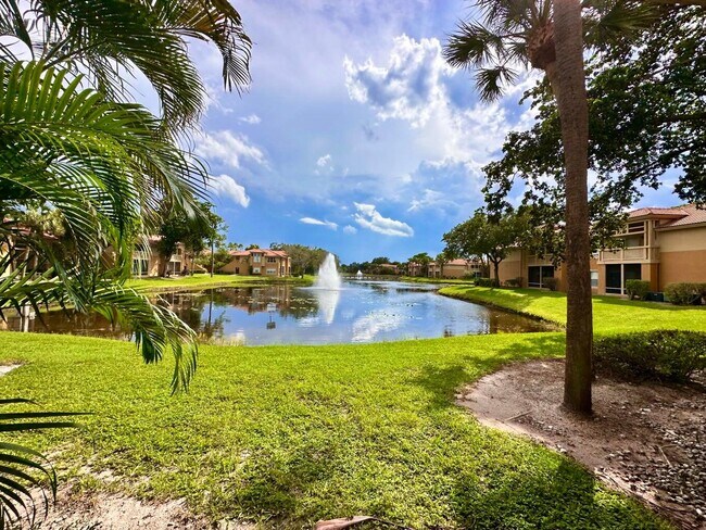 Photo - 4807 Via Palm Lakes Via Unidad 1507 Rental